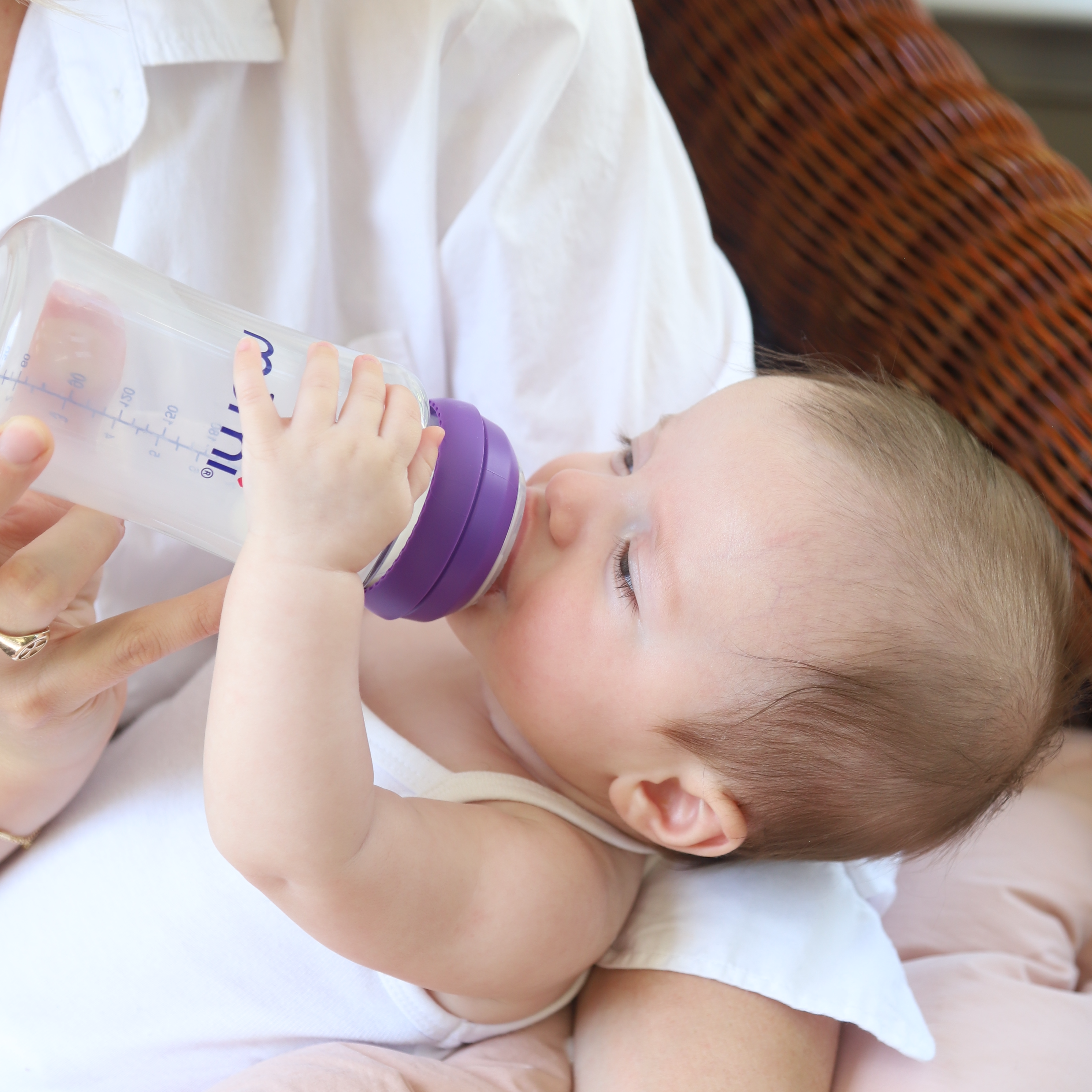mōmi breast-like bottle 2-sets, 10oz plastic